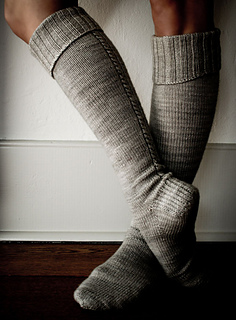 Knee_high_socks-600-12_small2