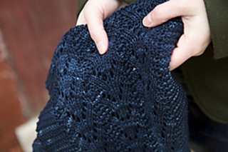Lakeshore_scarf_close_600px_small2