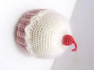 687_hat_2_small2