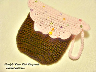 167_cupcake_diaper_clutch4_small_small2