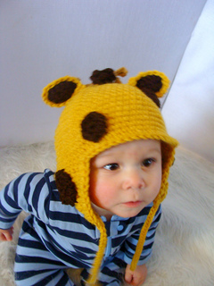 Giraffe_helmet_hat_3_small2