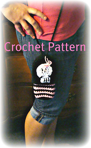 603_skull_pouch_on_medium