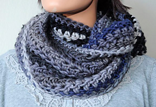 Chunkymo_fogcowl-2wrap_small2
