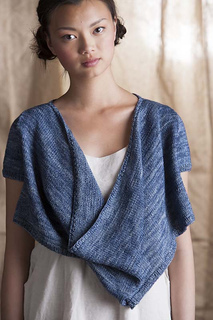 Twist_pullover_open2_small2