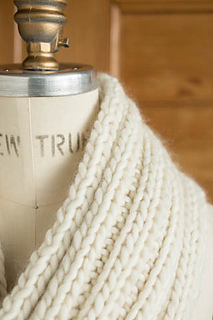 Last-minute-muffler-sookie_gallery-6_small2