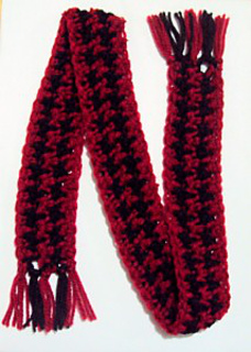 Houndstooth-scarf-214x300_small2