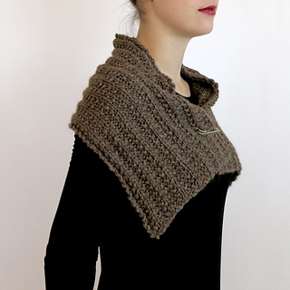Fear-of-commitment-cowl-05_small2