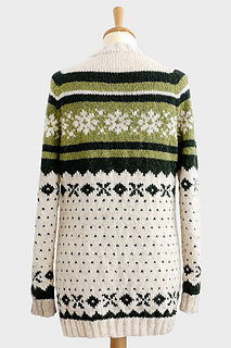 Chunky_snowflake_cardigan_pattern3_small2