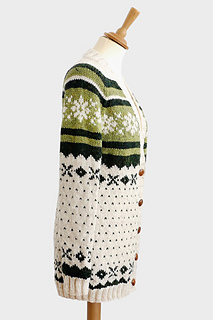 Chunky_snowflake_cardigan_pattern2_small2