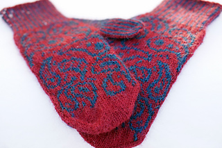 Red_paisley_s_crossed_small2