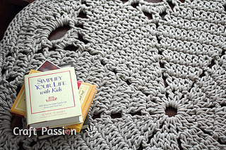 Doily-floor-rug-3_small2