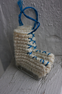 Iceskates_small2