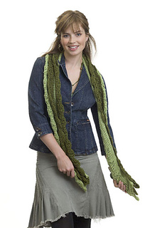 Ss21_knit_ruffle_scarf2_lg_small2