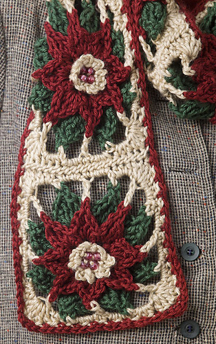Ss8_pointsettia_scarf_d_lg_medium
