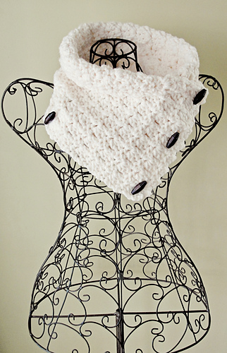 Cowl_17_cropped_medium