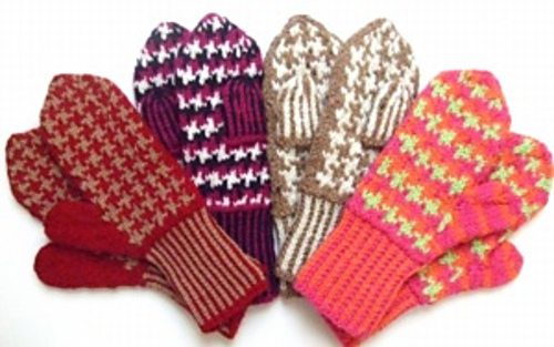 Houndstoothmittens_medium