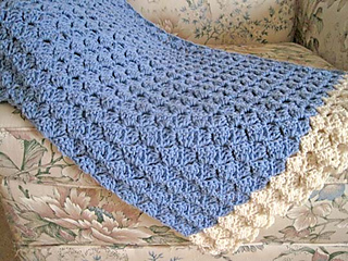 Cozy_comfort_shawl_blue_cream_3_small2