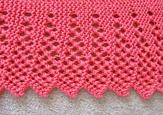 Dream_shawl_lace_border_closeup_fix_small2