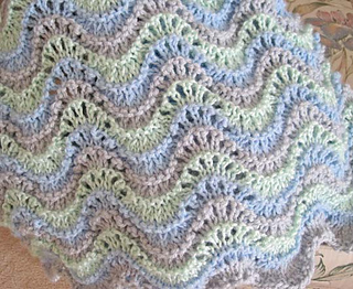 Rippling_waves_blan_3_color_small2