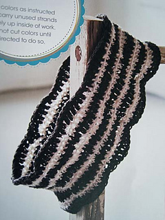 Zebra_cowl_1_small2
