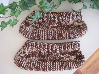 Brown_tweed_slippers_two_small2
