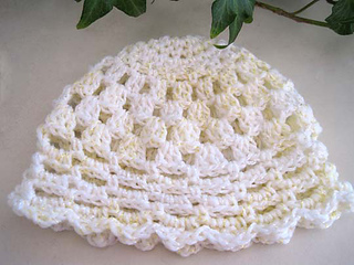 Pretty_little_baby_hat_yellow_swirl_1_small2