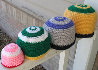Festive_hats_crochet_front_best_of_all_small2