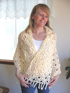 Lacy_fans_shawl_on_c_bright_2_small2
