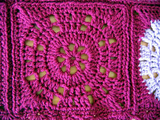 Wheel_square_closeup_berry_small2