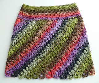 Bias_skirt_flat_small2