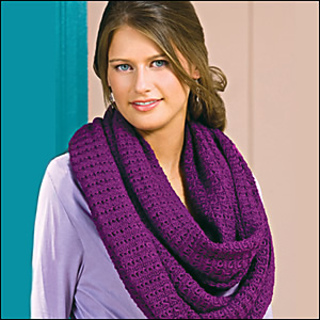 Non_stic_lace_cowl_300_small2