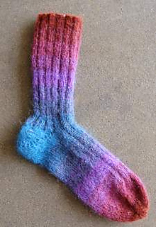Kmrainbow-socks_small2