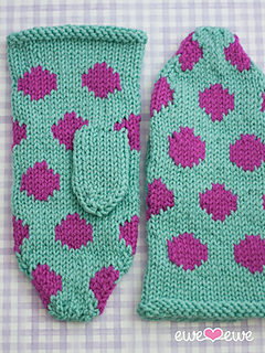 228_hot_spot_mittens_top_blog_small2