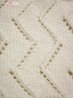 403_1-skein_zigzag_cowl_close_small2