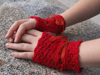 Pennyfeathergloves1copy_small2