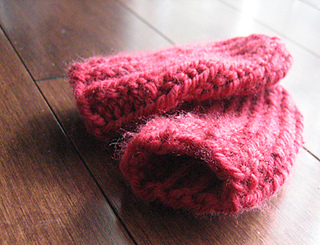 Red_thumbless_mittens1_small2
