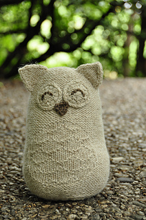 Owl_in_one_knitted_baby_onesie_11_small2