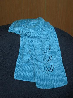 Twin_leaf_scarf_small2