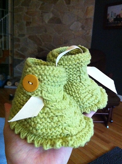Green_dino_booties_6_months_1_small2