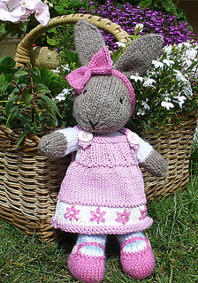 Bunnypatternbydebibirkindesigns_small2