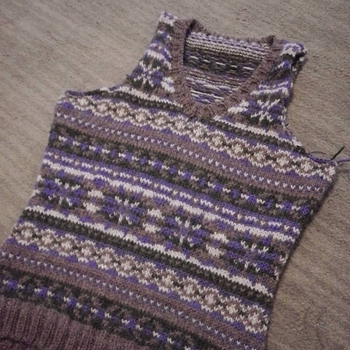 What is your favorite bindoff for the bottom ribbing of a sweater? r/knitting