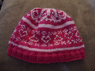Rabbitsknits_expression_of_love_hat_small2