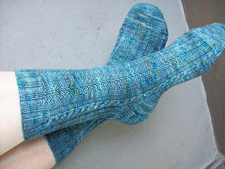 Shawl_and_socks_2141_small2