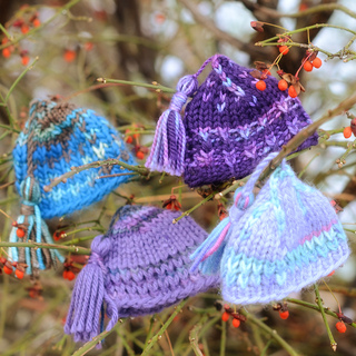 Tiny_hats_1_small2