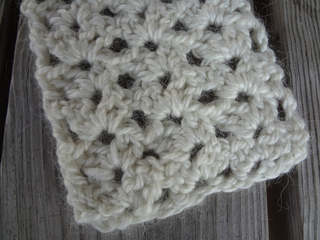 Vanllabeanscarf3_small2