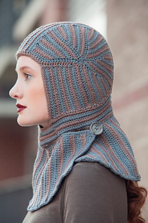 Ladyknightbalaclava3_small2