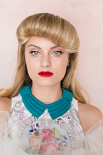 Crochet-fall-2014-necklines-0060_small2