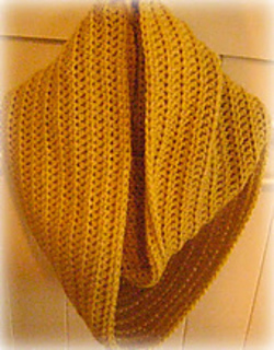 Yellow_cowl_small2