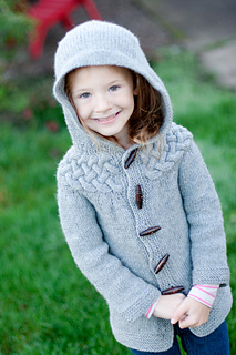 Lucy_sweater1_small2