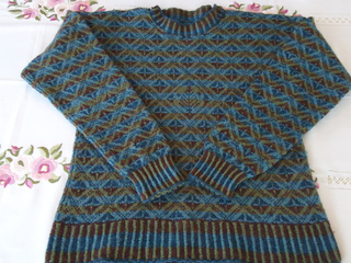 Harrisville_woodland_sweater_small2